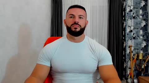 Snapshot of joshuamuscle69 chatting on 5, 10, 2025 joshuamuscle69 online show from 5, 10, 2025