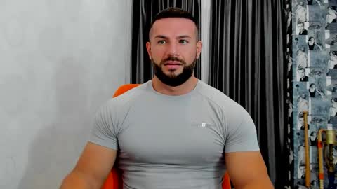 Snapshot of joshuamuscle69 chatting on 2, 11, 2025 joshuamuscle69 online show from 2, 11, 2025