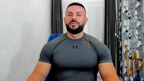 Snapshot of joshuamuscle69 chatting on 13, 11, 2025 joshuamuscle69 online show from 13, 11, 2025