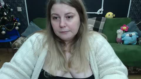 Snapshot of josiesun771 chatting on 8, 12, 2024 josiesun771 online show from 8, 12, 2024