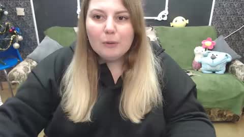 Snapshot of josiesun771 chatting on 15, 12, 2024 josiesun771 online show from 15, 12, 2024