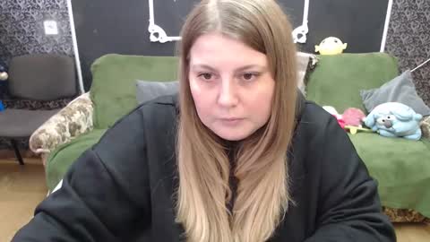 Snapshot of josiesun771 chatting on 21, 2, 2025 josiesun771 online show from 21, 2, 2025