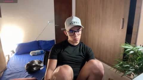 Im Jouliano online show from 4, 2, 2026