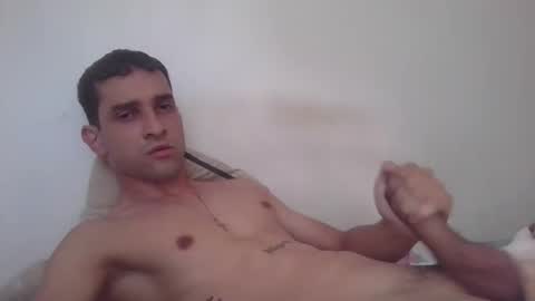 Snapshot of jovenvergonguapo09 chatting on 26, 11, 2025 Van Helsing online show from 26, 11, 2025