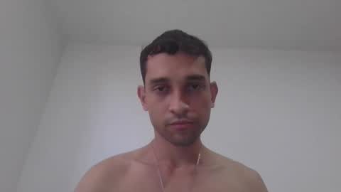 Snapshot of jovenvergonguapo09 chatting on 28, 11, 2025 Van Helsing online show from 28, 11, 2025