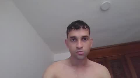 Snapshot of jovenvergonguapo09 chatting on 12, 1, 2026 Van Helsing online show from 12, 1, 2026