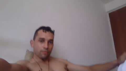 Snapshot of jovenvergonguapo09 chatting on 14, 6, 2026 Van Helsing online show from 14, 6, 2026