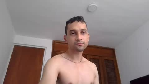 Snapshot of jovenvergonguapo09 chatting on 21, 6, 2026 Van Helsing online show from 21, 6, 2026