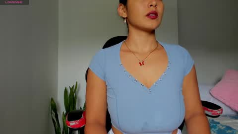 Snapshot of joyaoscura55 chatting on 21, 5, 2026 sofiaparker8 online show from 21, 5, 2026