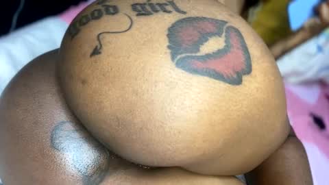 Butterflyass online show from 9, 2, 2025