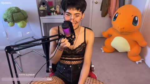 Snapshot of joystickjackie chatting on 16, 9, 2025 Jackie Joy online show from 16, 9, 2025