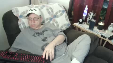 jpmel99 online show from 15, 2, 2025