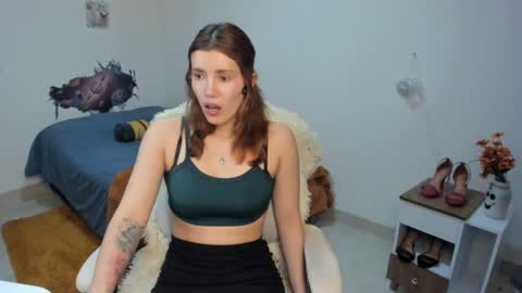 Snapshot of jrcami chatting on 10, 2, 2025 Camila Buitrago online show from 10, 2, 2025