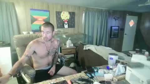 jrizzle1111 online show from 27, 4, 2026