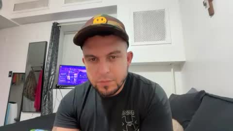 juan986237 online show from 2, 7, 2026