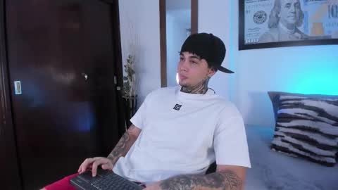 Snapshot of juan_alvarez18 chatting on 24, 9, 2025 juan_alvarez18 online show from 24, 9, 2025