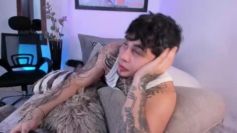 Snapshot of juan_alvarez18 chatting on 1, 10, 2025 juan_alvarez18 online show from 1, 10, 2025