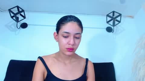 Snapshot of juan_and_luciana chatting on 13, 6, 2026 online show from 13, 6, 2026