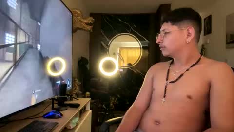 Snapshot of juan_belmont chatting on 20, 11, 2025 Juan Belmont online show from 20, 11, 2025