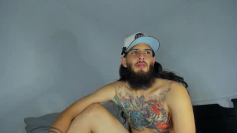 Snapshot of juan_cruz_ chatting on 15, 11, 2025 Juan online show from 15, 11, 2025