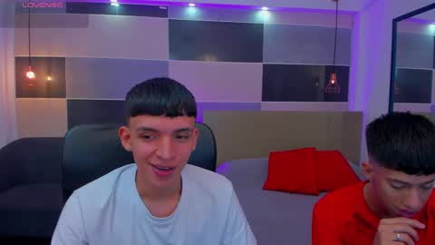 JuanSteven online show from 28, 2, 2025