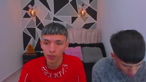 Snapshot of juan_nd_steven chatting on 8, 1, 2026 JuanSteven online show from 8, 1, 2026