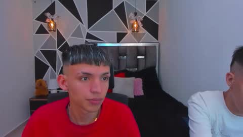 Snapshot of juan_nd_steven chatting on 9, 2, 2026 JuanSteven online show from 9, 2, 2026