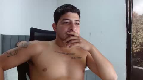 Snapshot of juan_y_ana_69 chatting on 2, 12, 2025 juan y ana online show from 2, 12, 2025