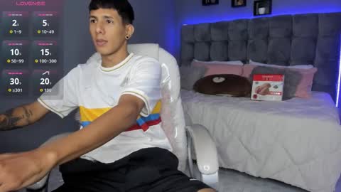 Snapshot of juan_zabala chatting on 10, 9, 2025 Juan online show from 10, 9, 2025