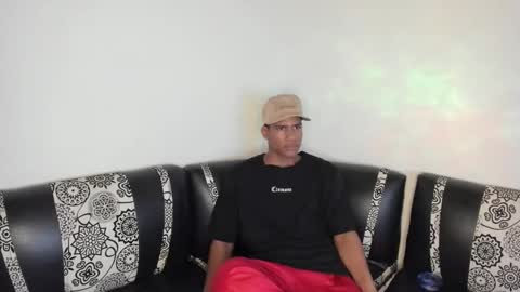 Snapshot of juanbigcock21cm chatting on 30, 4, 2026 juan jose online show from 30, 4, 2026