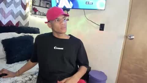 Snapshot of juanbigcock21cm chatting on 19, 5, 2026 juan jose online show from 19, 5, 2026