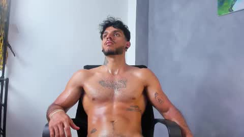 Juan Esteban online show from 7, 2, 2026