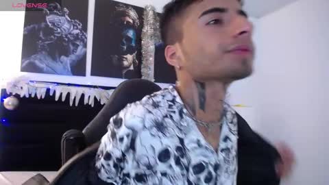 juancamilo66_ online show from 24, 12, 2024