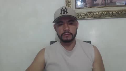 Snapshot of juanfe_style chatting on 2, 5, 2026 juanfe_style online show from 2, 5, 2026