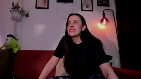 juanitaaa_ online show from 23, 2, 2026