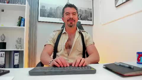 Juan k online show from 28, 7, 2026
