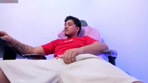 Snapshot of juanmechanic chatting on 8, 11, 2025 JUAN online show from 8, 11, 2025