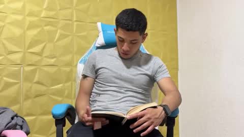 juanperez1999777 online show from 17, 10, 2025