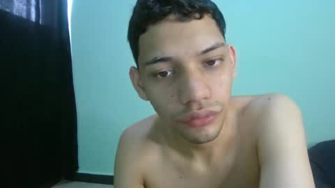 juansuarez204 online show from 1, 2, 2025