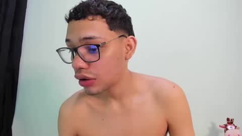 juansuarez204 online show from 8, 2, 2025