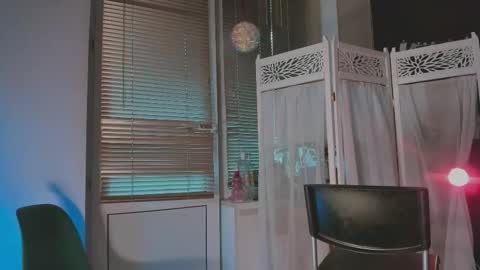 Snapshot of juby_yubi chatting on 21, 9, 2025 Arina online show from 21, 9, 2025