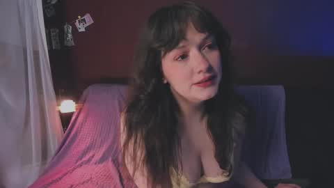 Snapshot of juby_yubi chatting on 15, 10, 2025 Arina online show from 15, 10, 2025