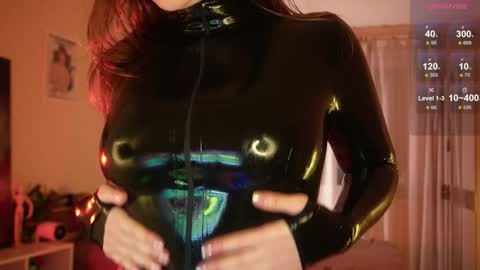 Snapshot of juelzfoxy chatting on 2, 12, 2024 Juelz  online show from 2, 12, 2024