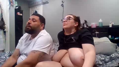 Juiceepawwg420 online show from 4, 6, 2026