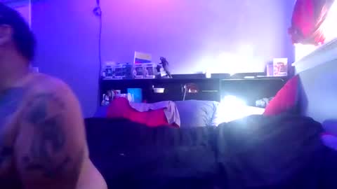 Juiceepawwg420 online show from 11, 6, 2026