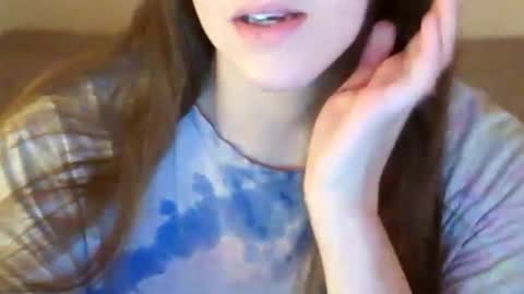 JuiceTalia online show from 2, 2, 2025