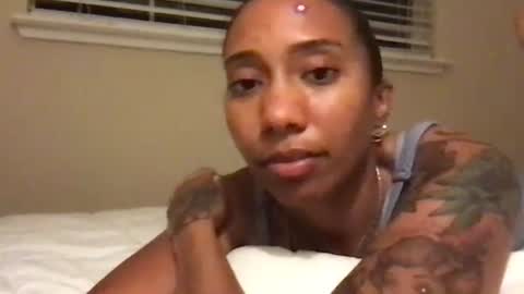 Snapshot of juicijazzi chatting on 2, 11, 2025 juicijazzi online show from 2, 11, 2025