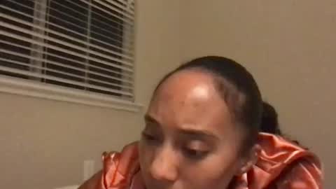 Snapshot of juicijazzi chatting on 21, 11, 2025 juicijazzi online show from 21, 11, 2025