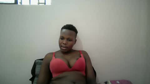 Snapshot of juicy_bella2 chatting on 26, 9, 2025 juicy_bella2 online show from 26, 9, 2025