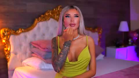 Snapshot of juicy_jessye chatting on 25, 6, 2026 Jessye online show from 25, 6, 2026